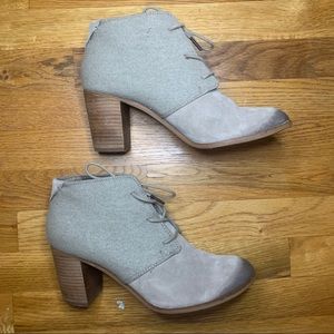 TOMS lace up bootie (size 11) Gently used